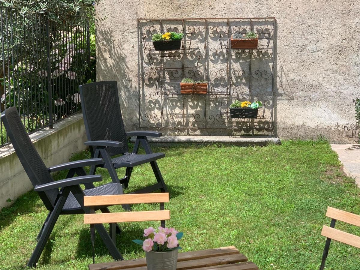 Casa Tiffany Tra Lago E Monti Мандельо дел Ларио Екстериор снимка